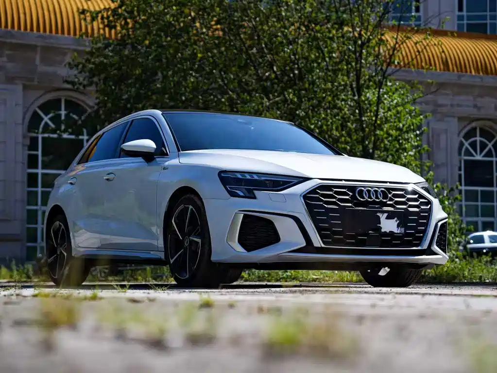 Audi A3 — фото 2
