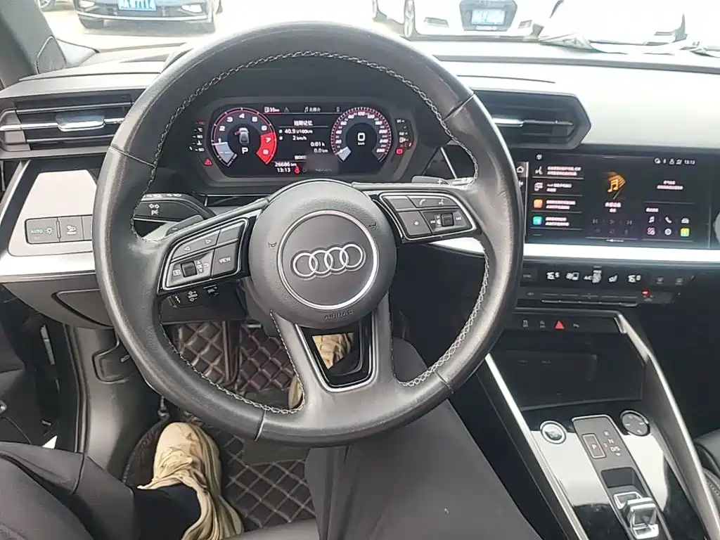 Audi A3 — фото 11