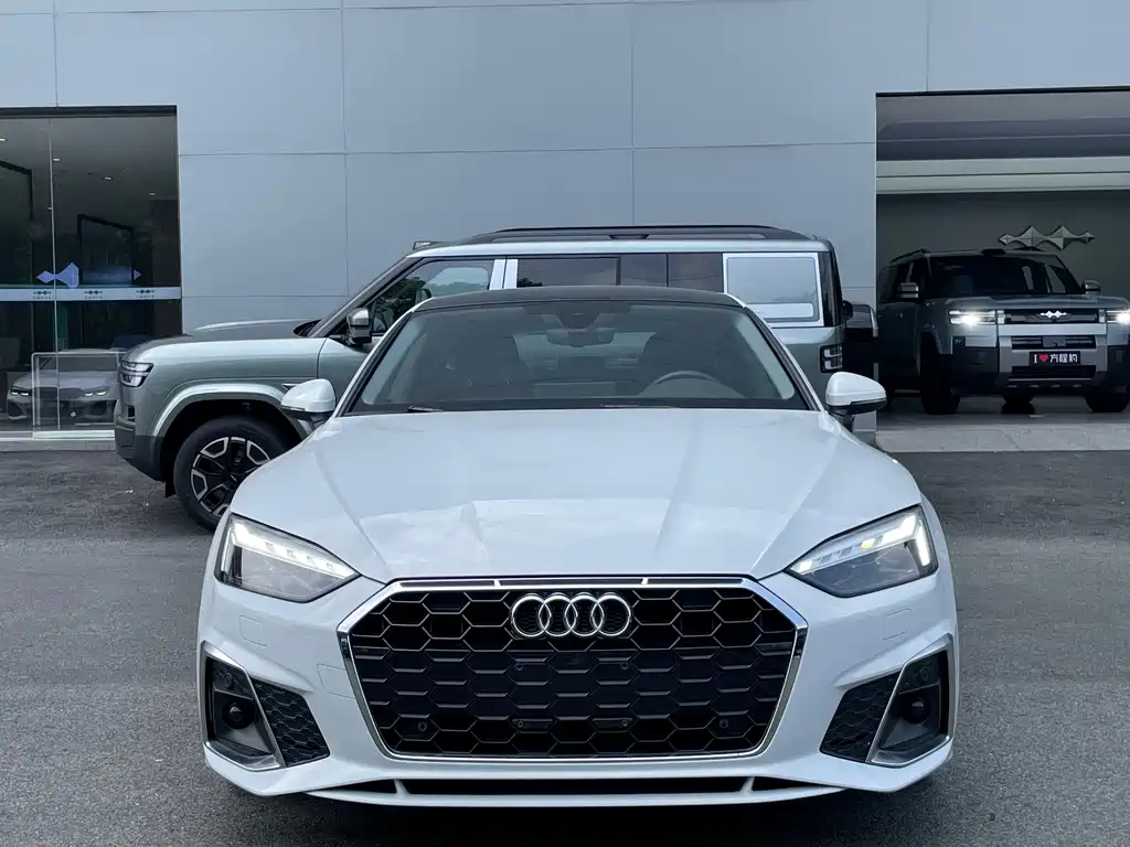 Audi A5 (Import) — фото 2
