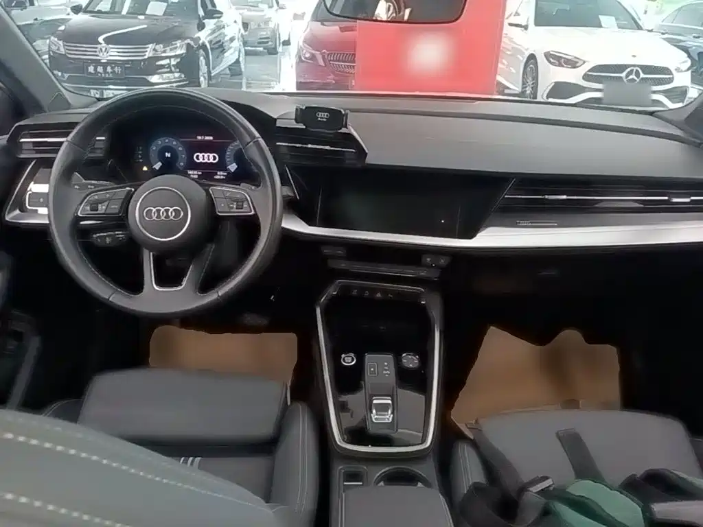 Audi A3 — фото 10