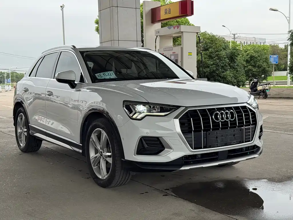 Audi Q3 — фото 3