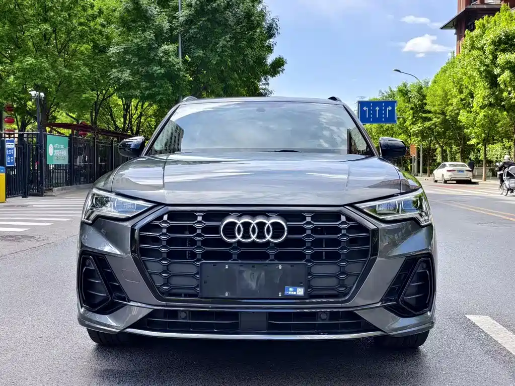 Audi Q3 — фото 2