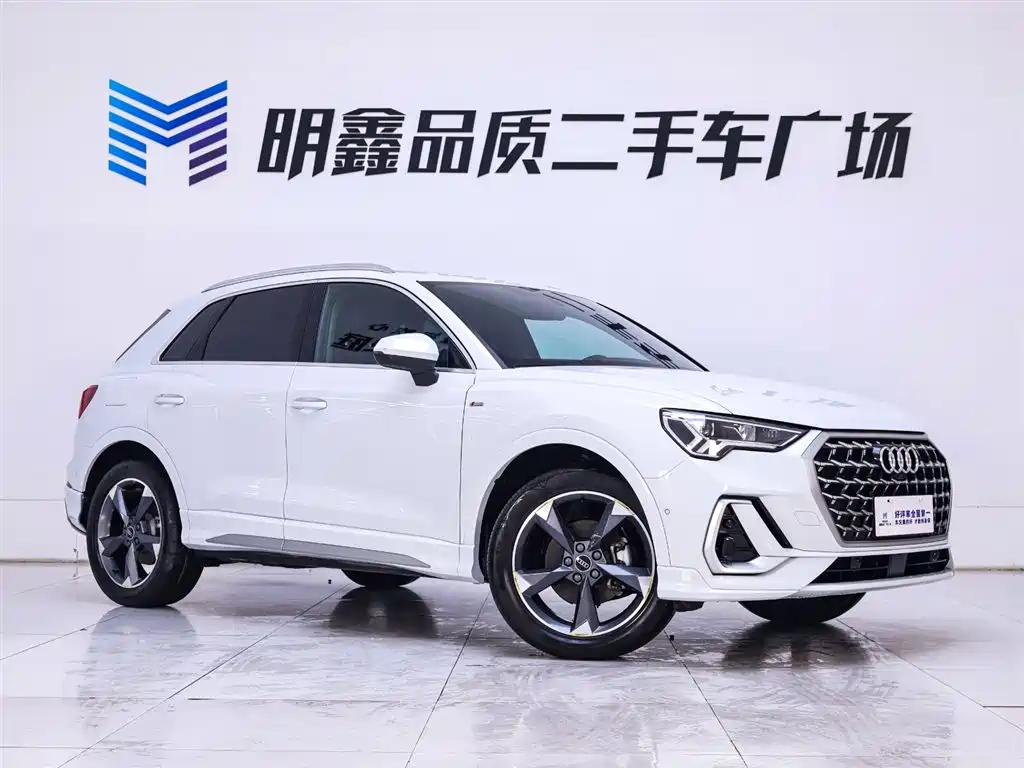 Audi Q3 — фото 5