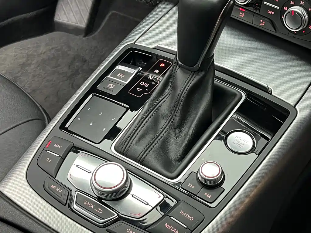 Audi A6 (Import) — фото 23