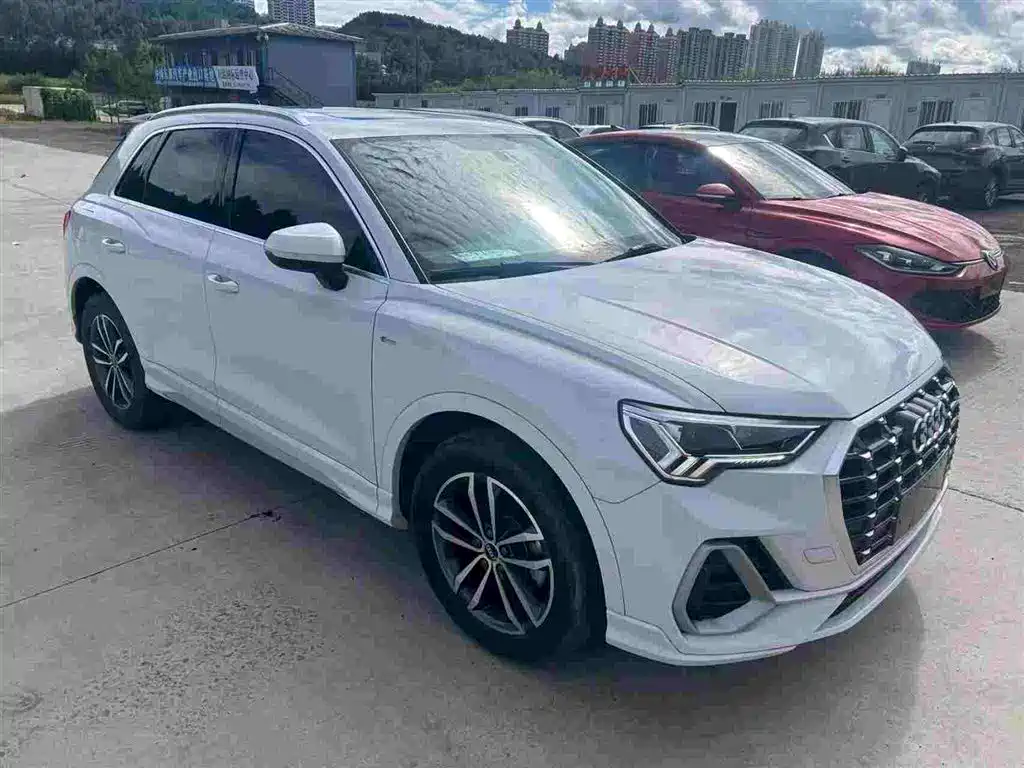 Audi Q3 — фото 3