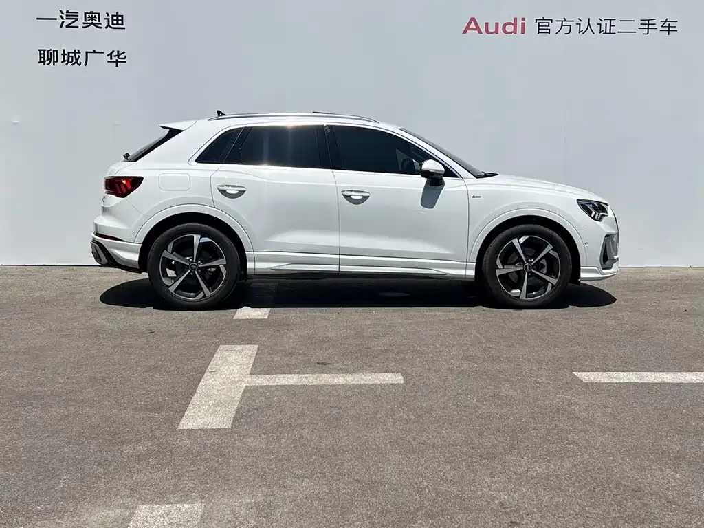 Audi Q3 — фото 3