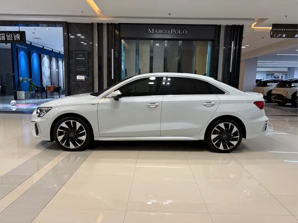 Audi A3 — фото 3