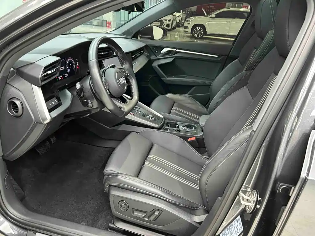 Audi A3 — фото 11