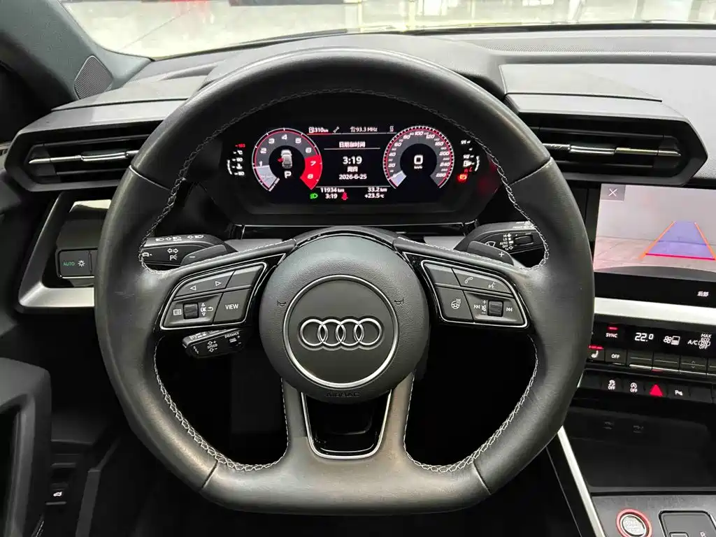 Audi A3 — фото 3