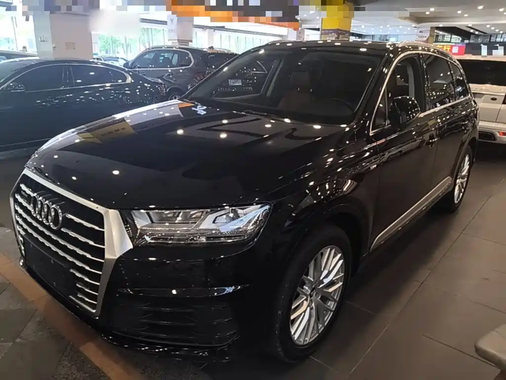 Audi Q7 — фото 2