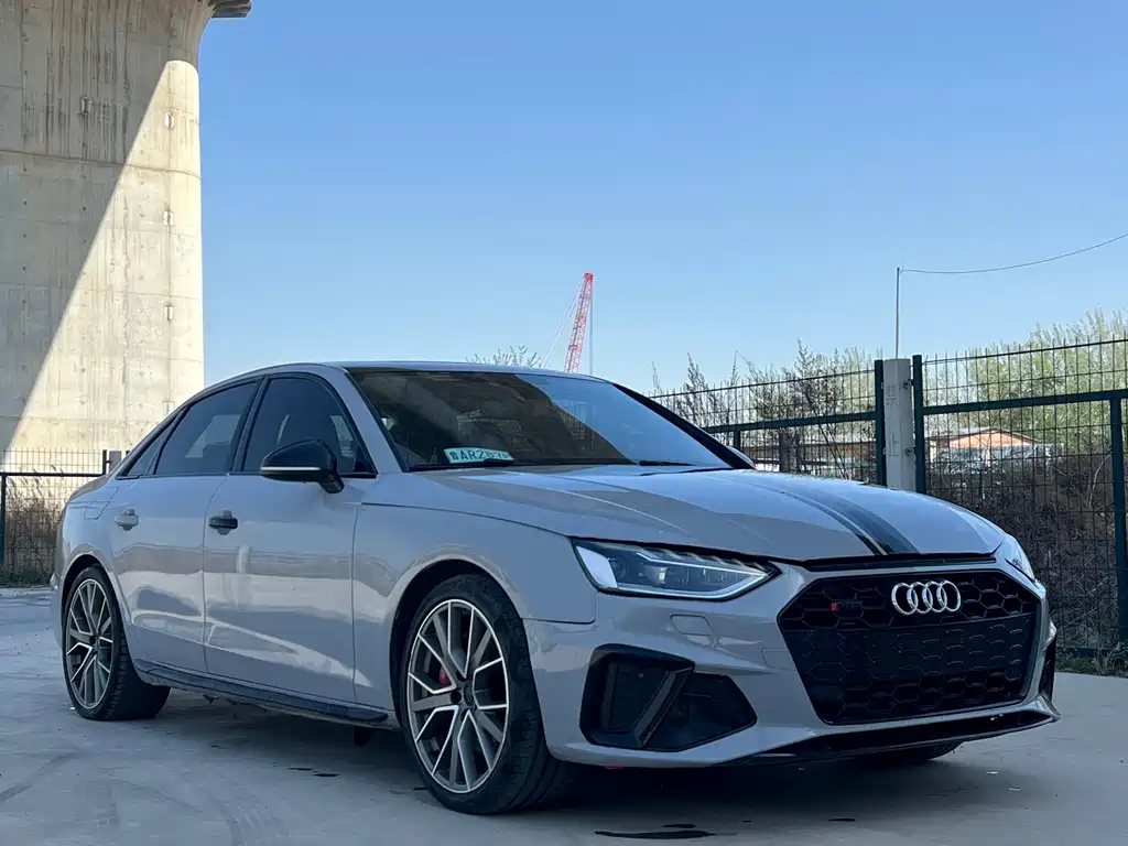 Audi S4 — фото 3