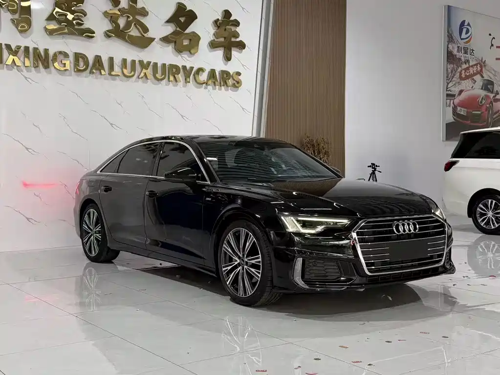 Audi A6L — фото 2