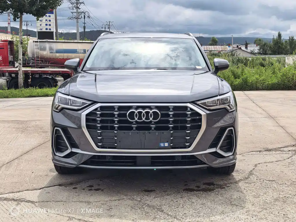 Audi Q3 — фото 3