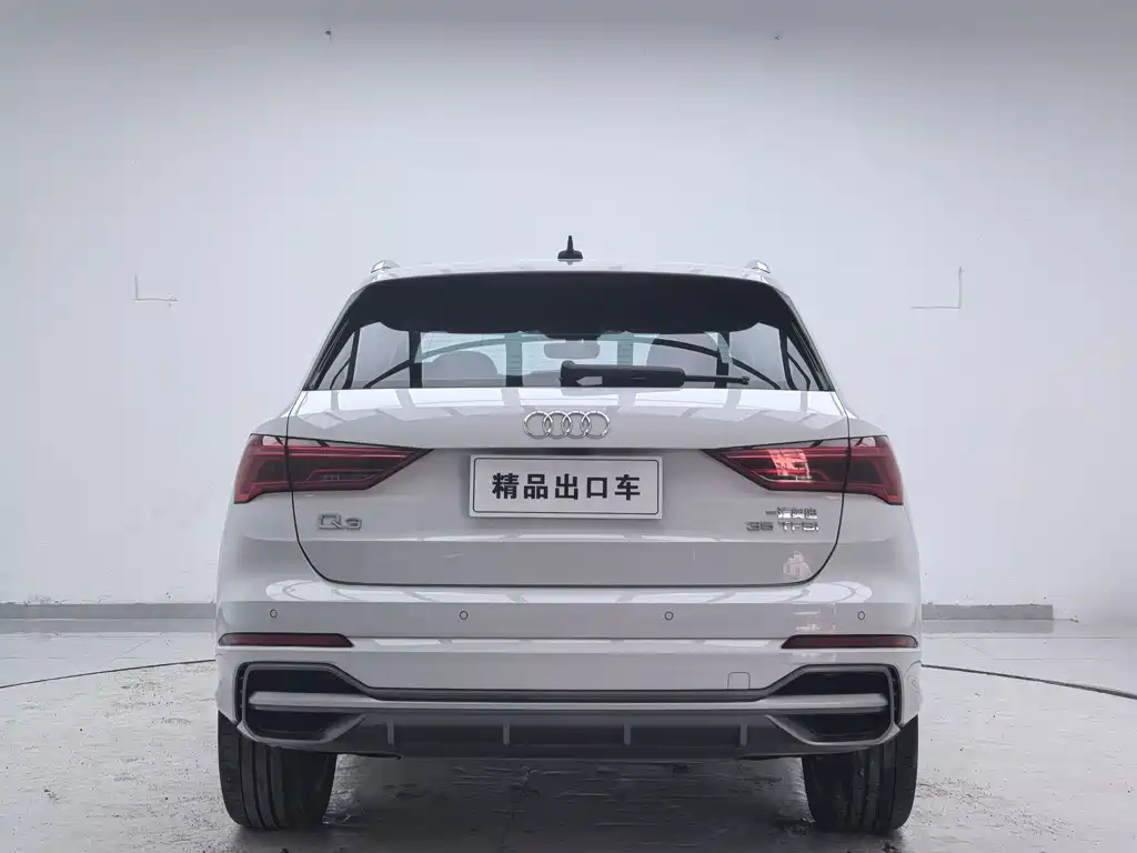 Audi Q3 — фото 5