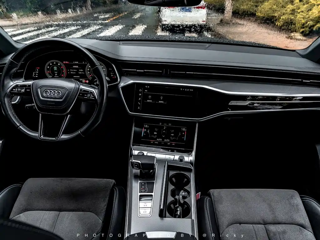 Audi A6L — фото 3