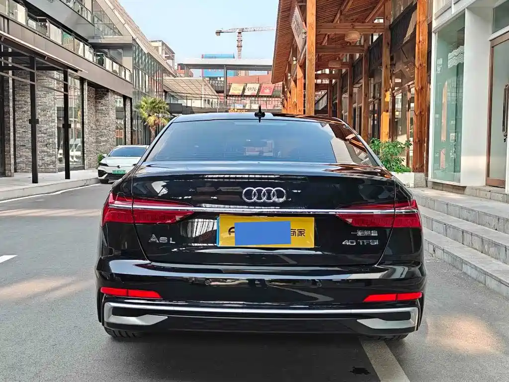 Audi A6L — фото 5