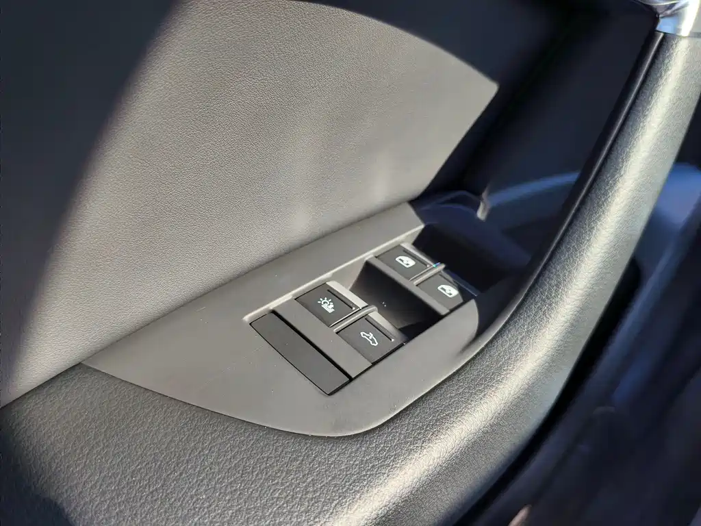 Audi A6L New Energy — фото 29