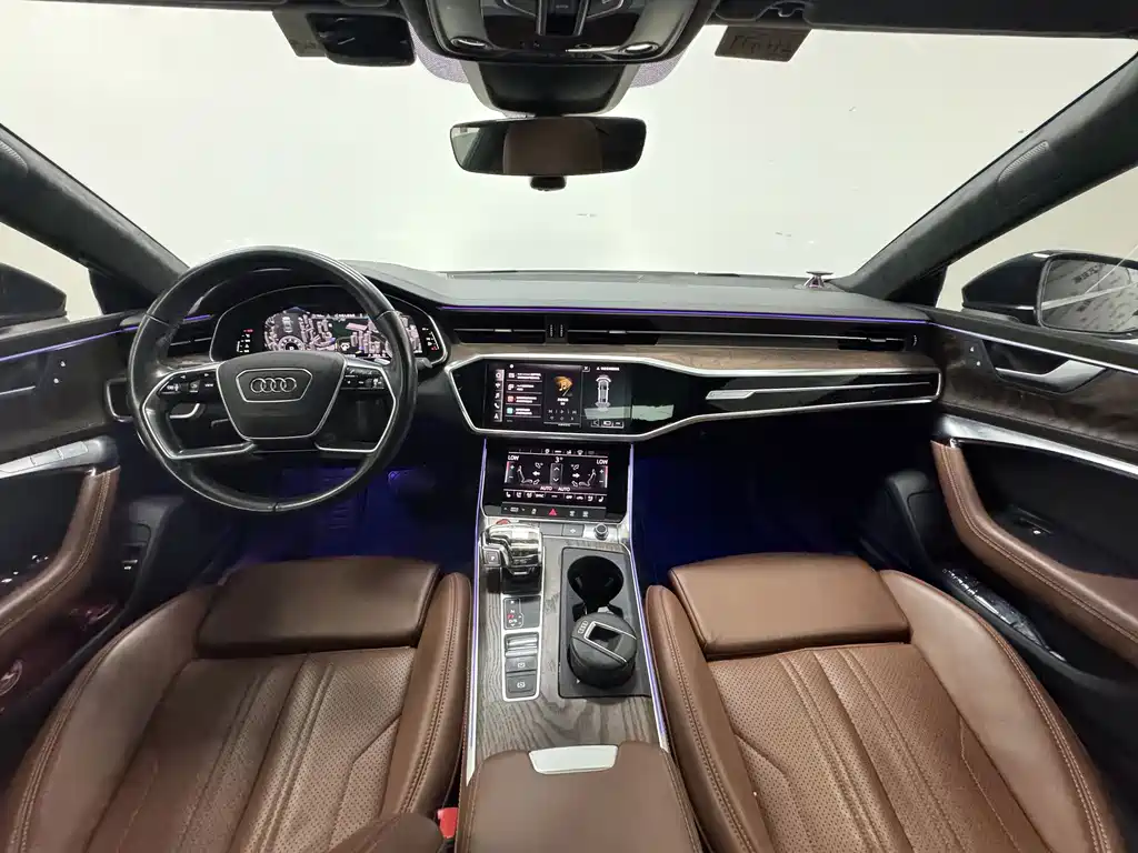 Audi A7 — фото 6