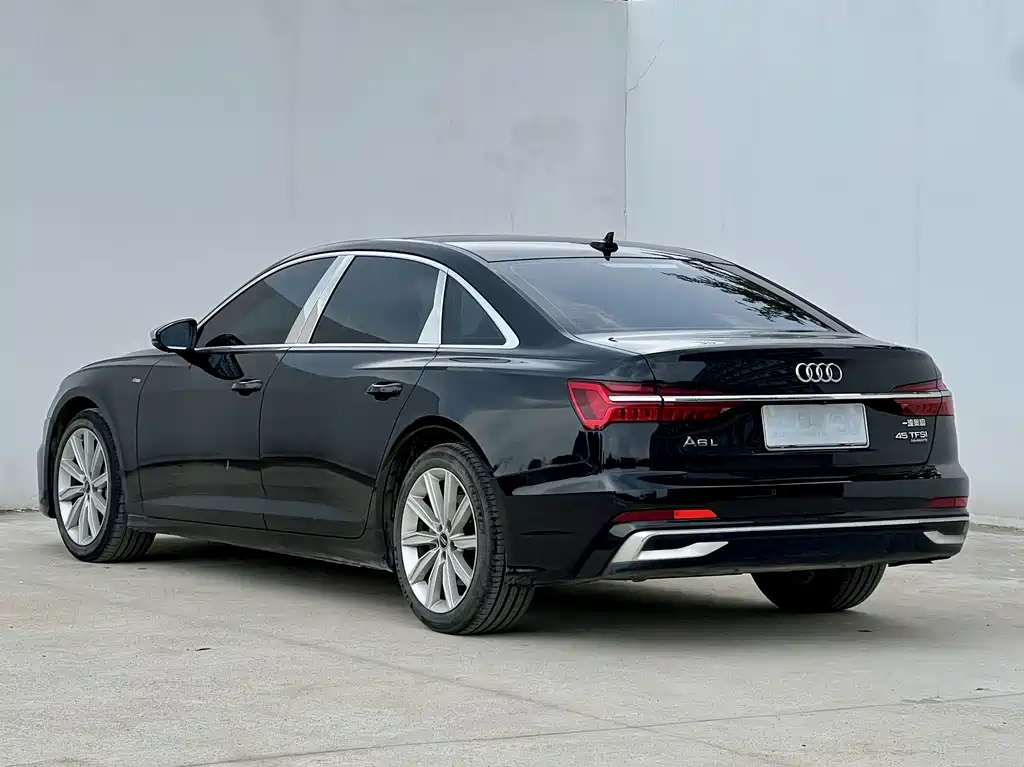 Audi A6L — фото 3
