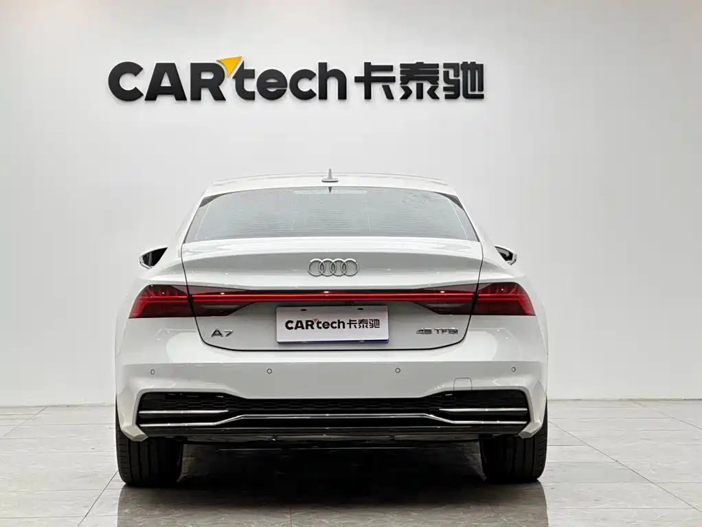 Audi A7L — фото 4