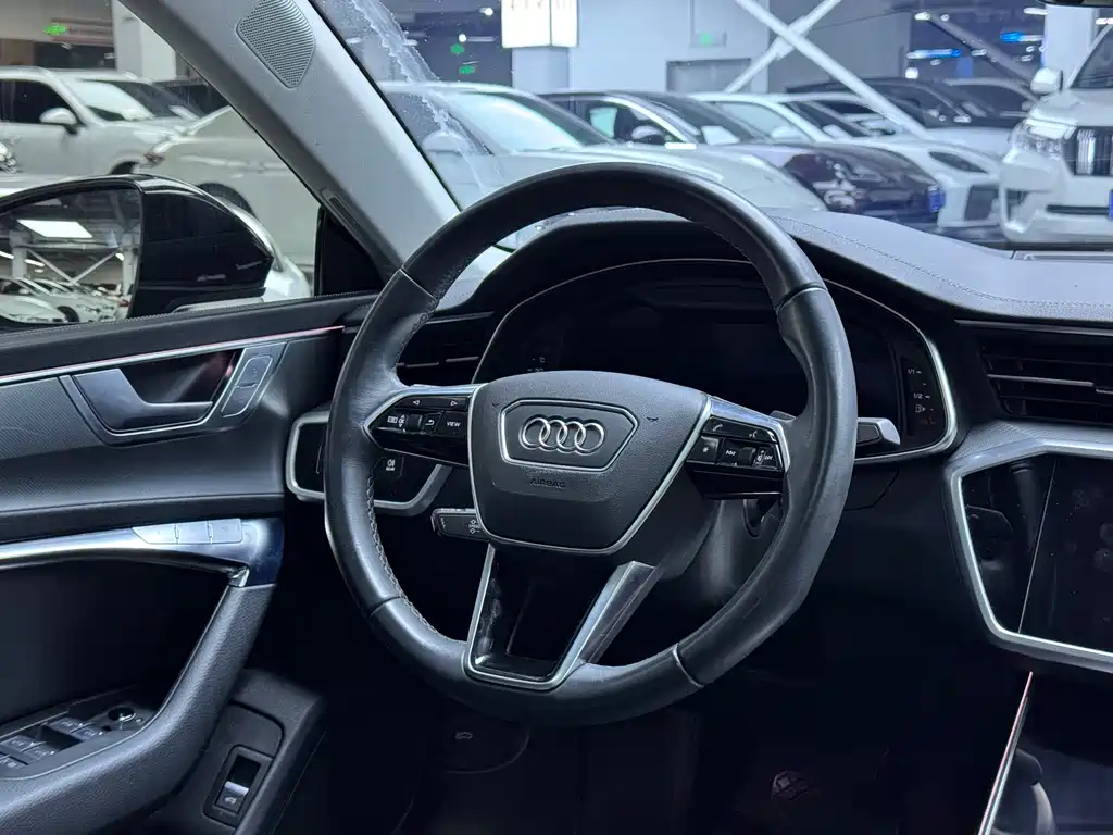 Audi A7 — фото 8