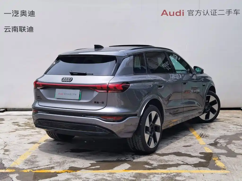 Audi Q6L e-tron — фото 5