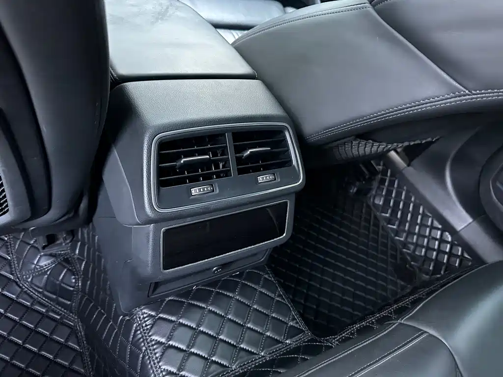 Audi A7 — фото 11