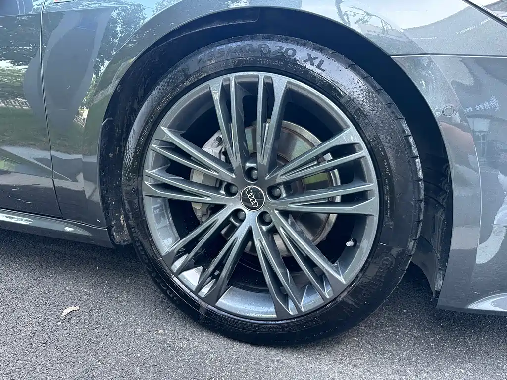 Audi A7 — фото 14