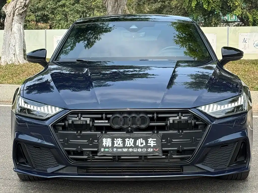 Audi A7L — фото 2