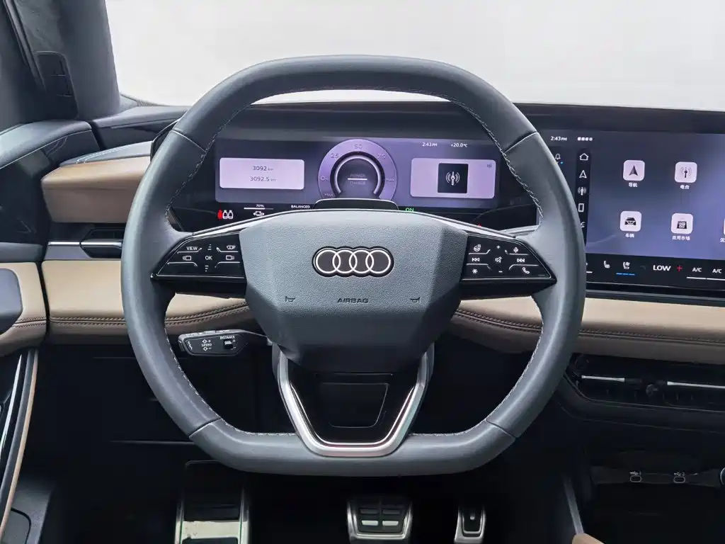 Audi A6L e-tron — фото 13