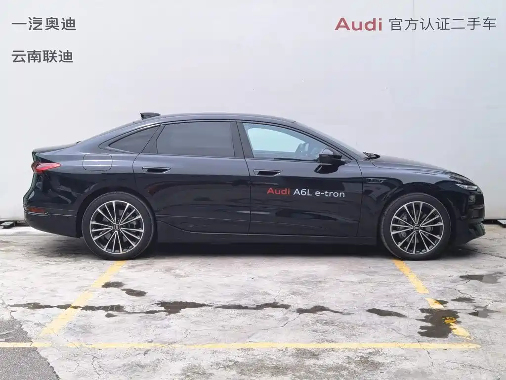 Audi A6L e-tron — фото 3