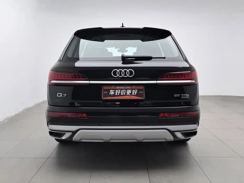 Audi Q7 — фото 4