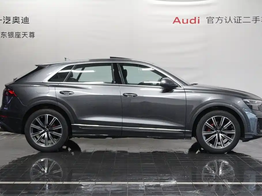 Audi Q8 — фото 4