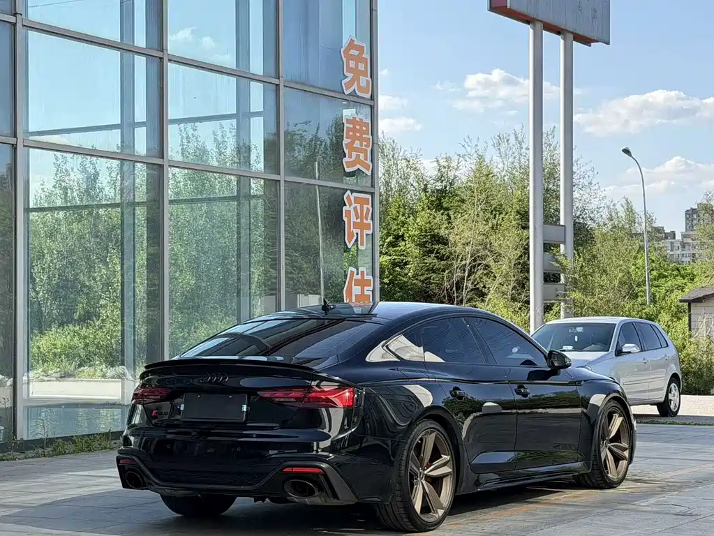 Audi RS 5 — фото 6