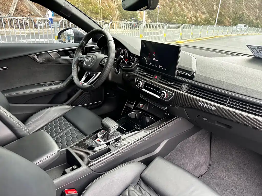 Audi RS 5 — фото 6