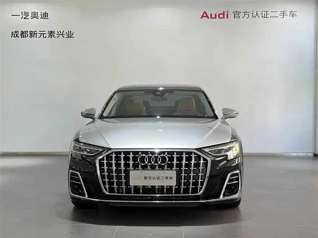 Audi A8 — фото 2