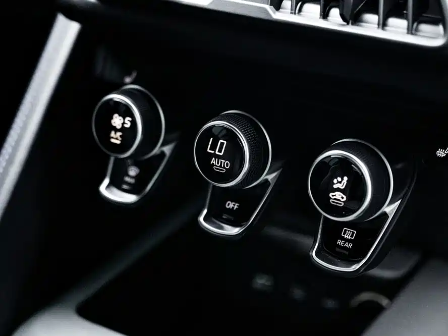Audi R8 — фото 17