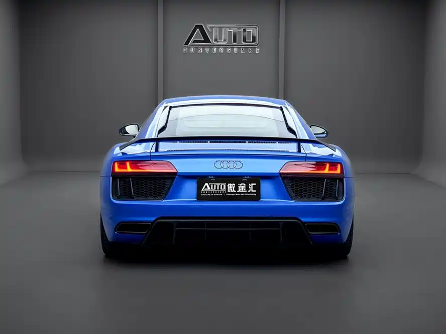 Audi R8 — фото 4