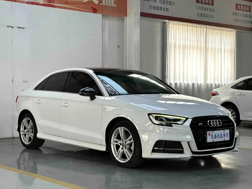 Audi A3 — фото 3