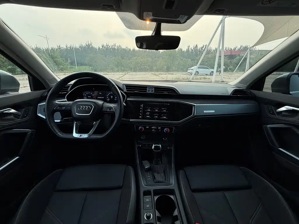 Audi Q3 Sportback — фото 6