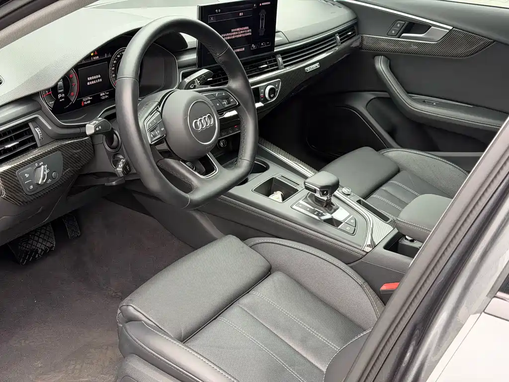 Audi A4L — фото 5