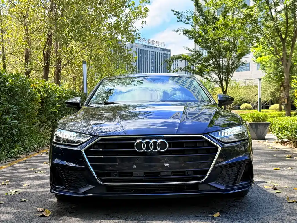 Audi A7 — фото 2