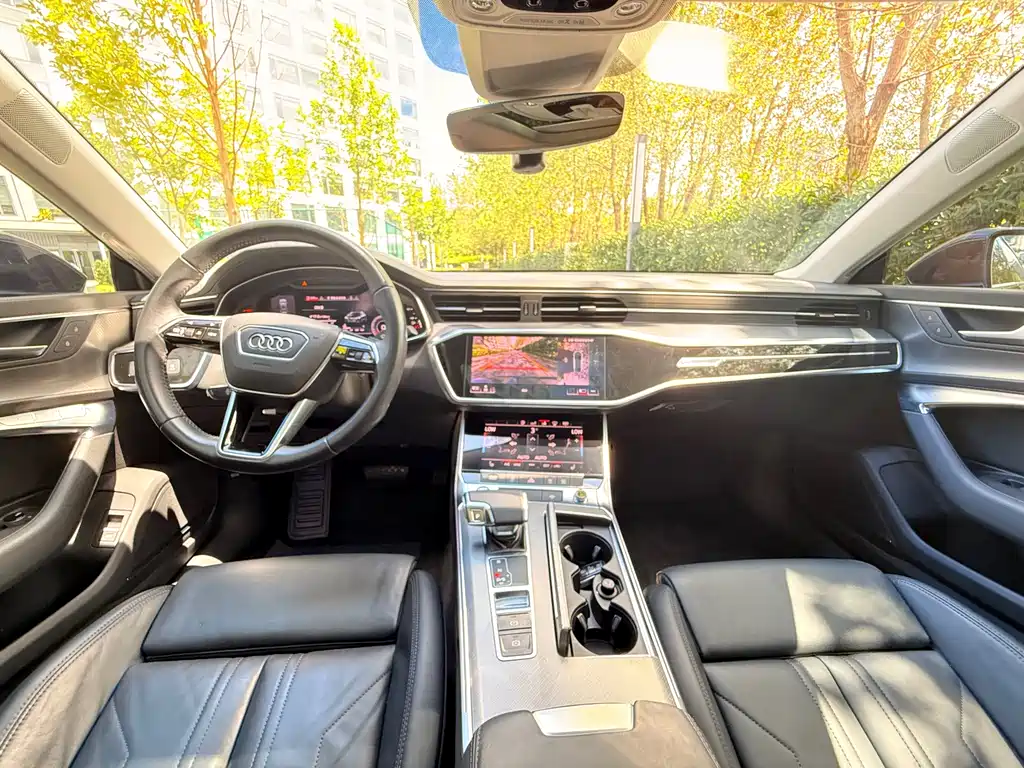 Audi A7 — фото 11