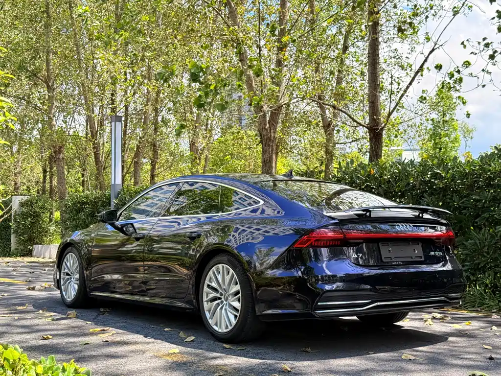 Audi A7 — фото 5
