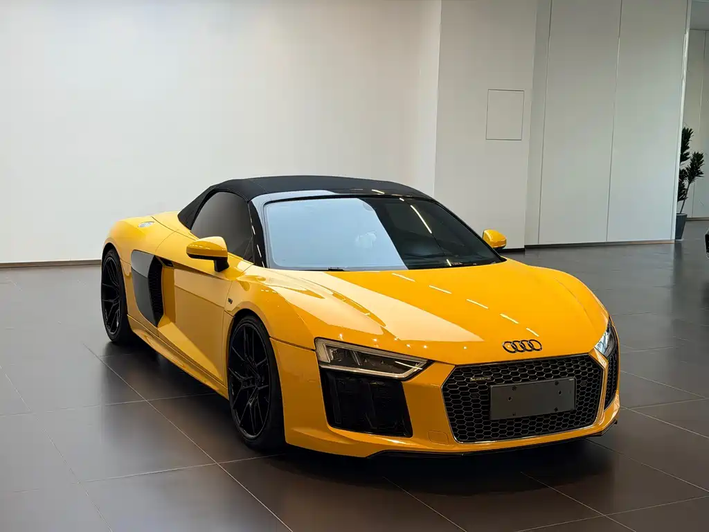 Audi R8 — фото 3