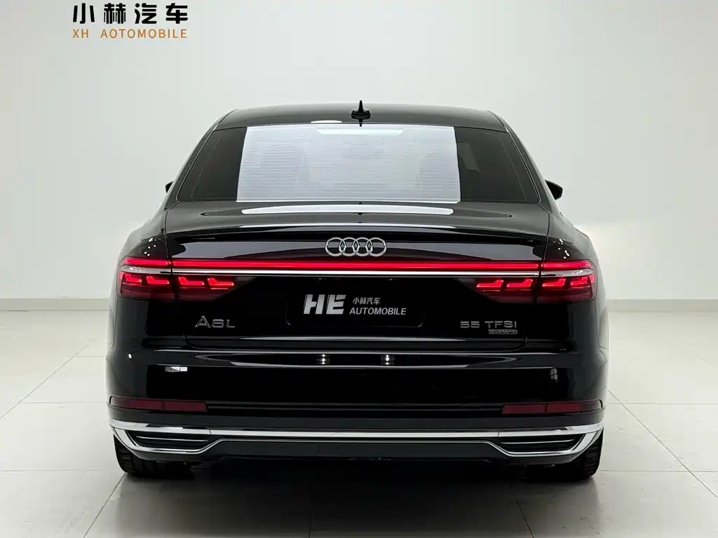 Audi A8 — фото 5