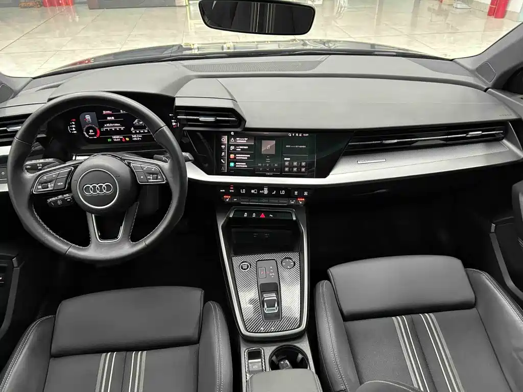 Audi A3 — фото 2