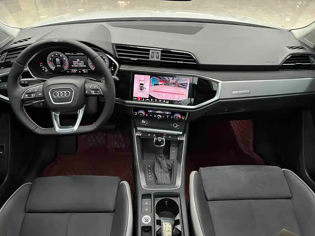 Audi Q3 — фото 2