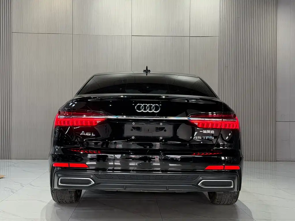 Audi A6L — фото 6