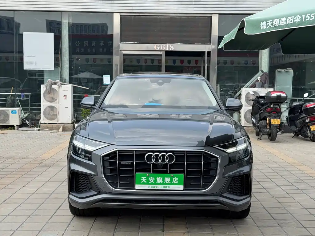 Audi Q8 — фото 2